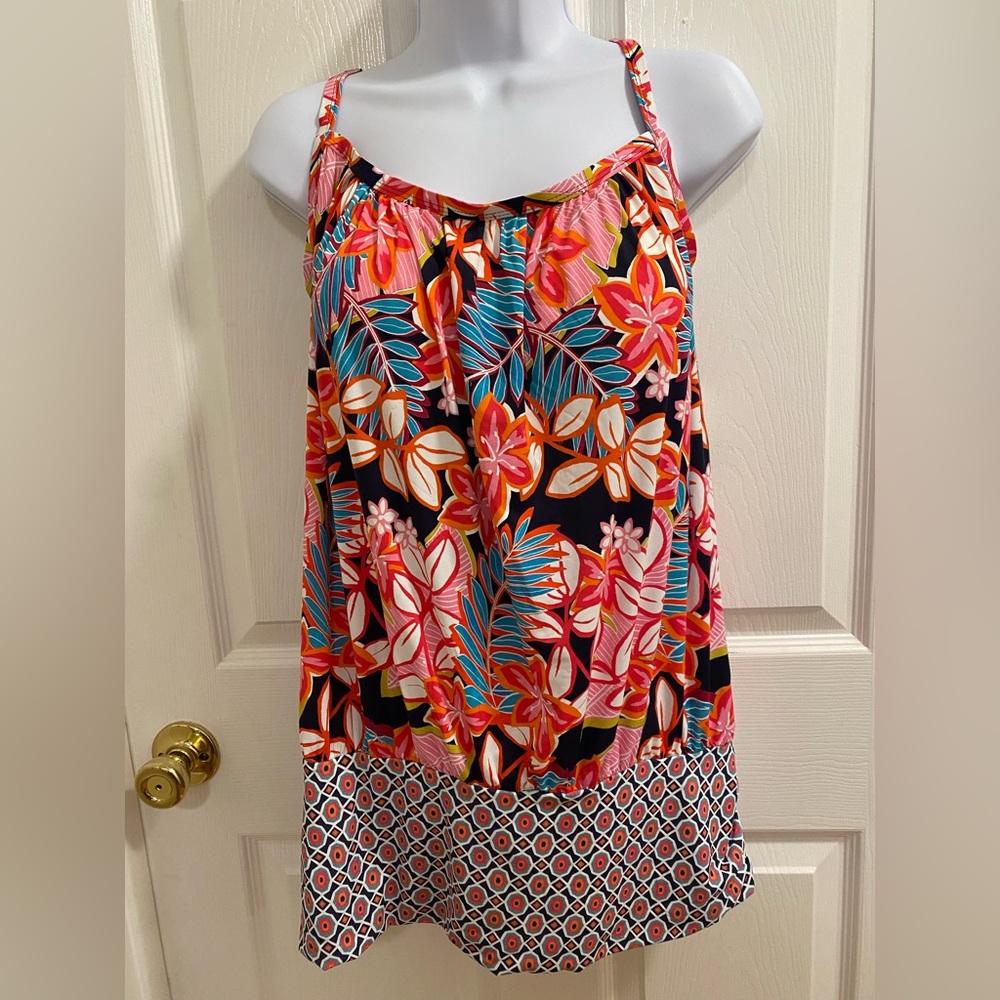 Swimsuits For All Vibrant Multicolor Swimsuit top, elastic band sits on the hips